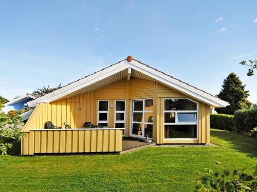Gelting House | Cozy 6-Person Holiday Home in Gelting, Pet Friendly Stay