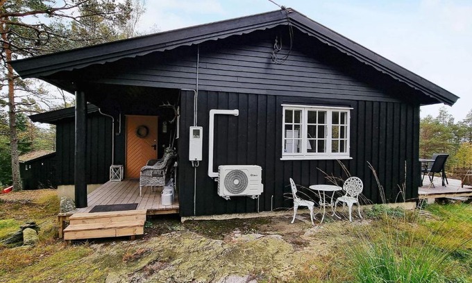 Halden House | Pet-Friendly Retreat: Holiday Home Halden III Awaits You