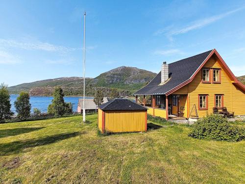 Kviby House | Family-Friendly Holiday Home for 6 in Kviby - Top Rated!