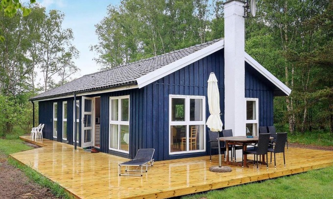 Vestero Havn House | Inviting Holiday Home Læsø LIII - Perfect for Families
