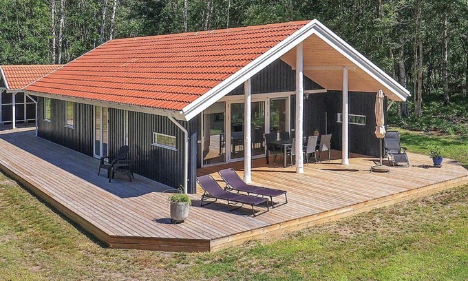 Læsø House | Child-Friendly Retreat at Holiday Home Læsø LIII - 4 Stars