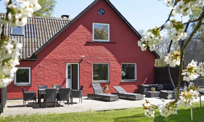 Pedersker House | Family-Friendly Stay at Holiday Home Nexø XLI
