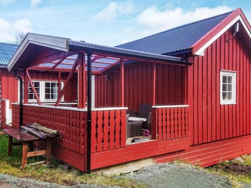 Uthaug House | Pet-Friendly Two-Bedroom Holiday Home in Storfosna