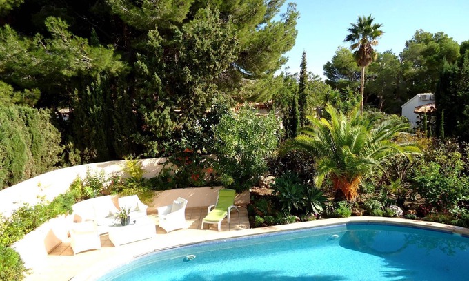 Bernia Villa | 6 persons spacious villa with private pool and lots of space.