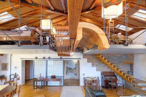 Trieste Old Town Apartment | Elegant 6 Ponterosso - Oceanfront Attic Escape