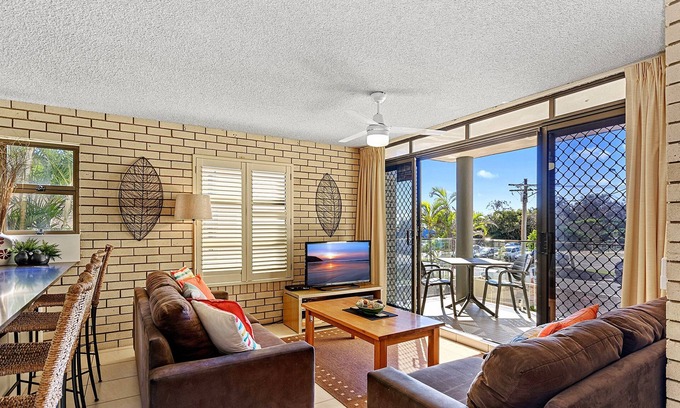 Maroochydore Apartment | Beachfront Bliss at 6 Seabelle - Pool & Spa Retreat