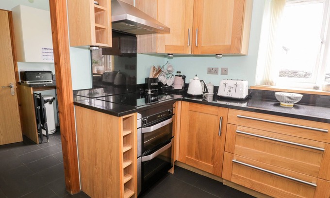 Manod Cottage | Exceptional 6 Stad Yr Ysgol: Pet-Friendly Stay Awaits