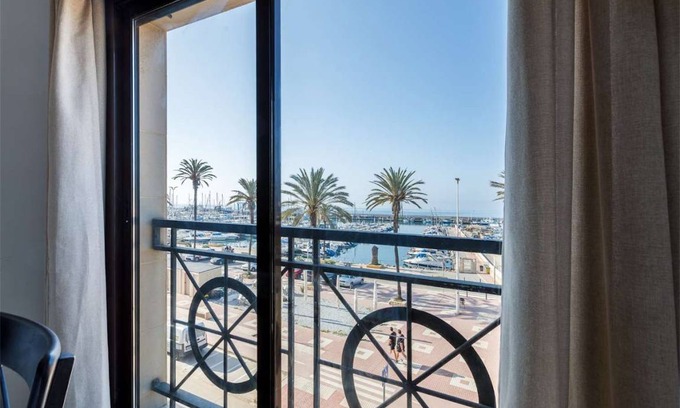 Caleta de Velez Apartment | 60 m² Apartment ∙ 1 bedroom ∙ 4 guests