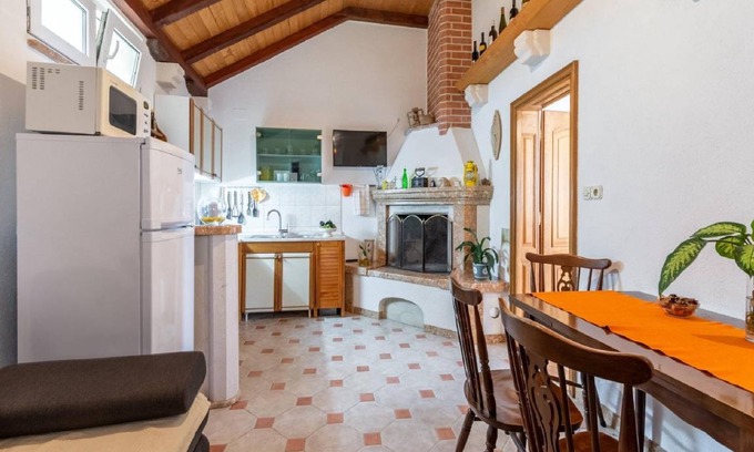 Pucisca Apartment | 60 m² Apartment ∙ 2 bedrooms ∙ 3 guests