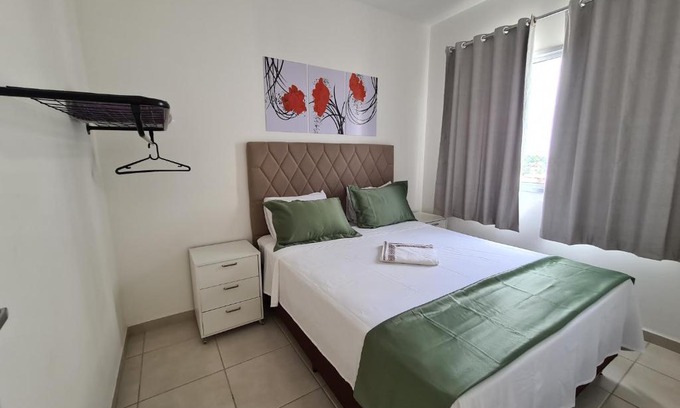 Bairro das Laranjeiras Apartment | Exceptional 607 SEVILHA: Poolside with Oceanfront Views