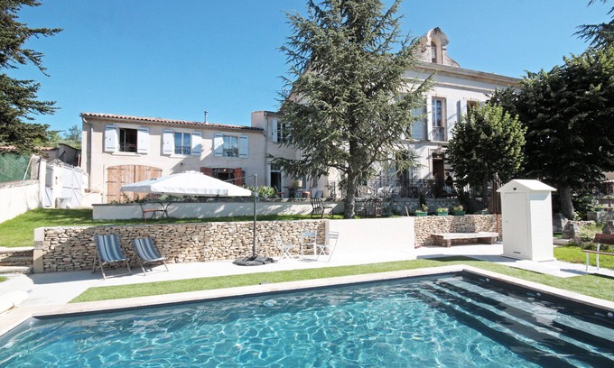Forcalquier Apartment | Relaxing Cottage with Pool & Scenic Views at Villa Saint Marc