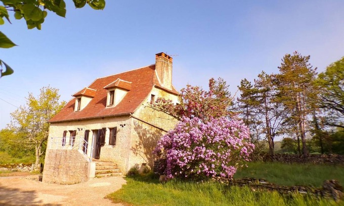 Lauzes House | 64 m² Gîte ∙ 2 bedrooms ∙ 4 guests