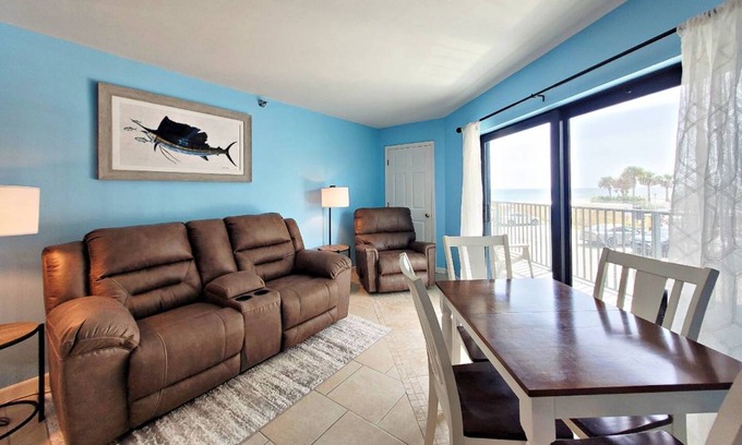 Daytona Beach Shores Condo | 67 m² Condo ∙ 2 bedrooms ∙ 4 guests