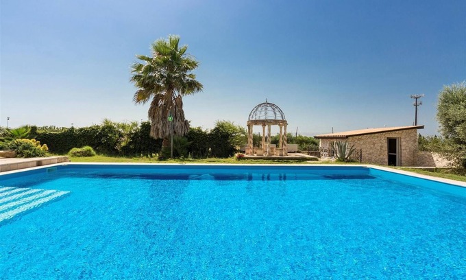 Porto Cesareo Villa | Unforgettable Stay at 676 Villa Fortunato with Ocean Views