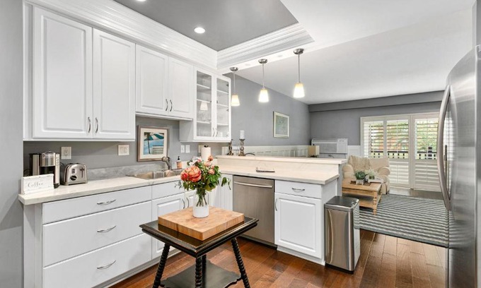 Carlsbad House | Relaxing Studio Steps from the Resort with Free Wifi