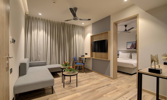 Tonk Road Hotel | Explore 7 Apple Hotel Pratap Nagar, Jaipur with Family-Friendly Amenities
