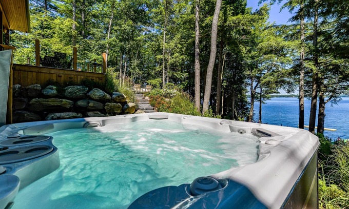 Torrance Cottage | Idyllic Lake Muskoka Oasis with Boathouse & Bunkie Fun
