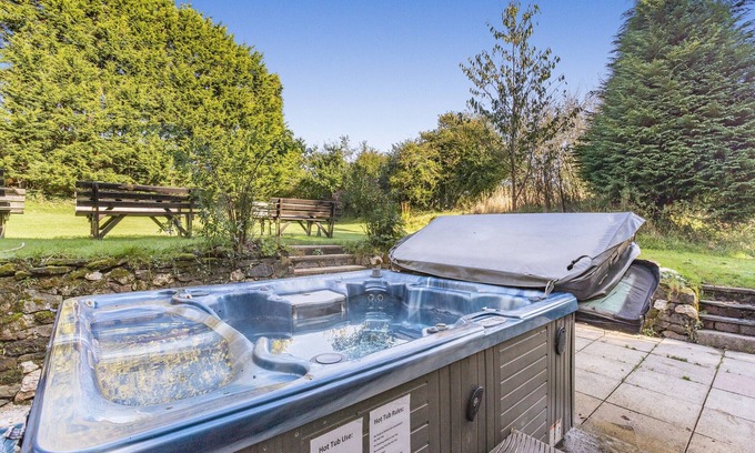 Saint Ann's Chapel Cottage | 7 bedroom accommodation in Dunterton, near Tavistock