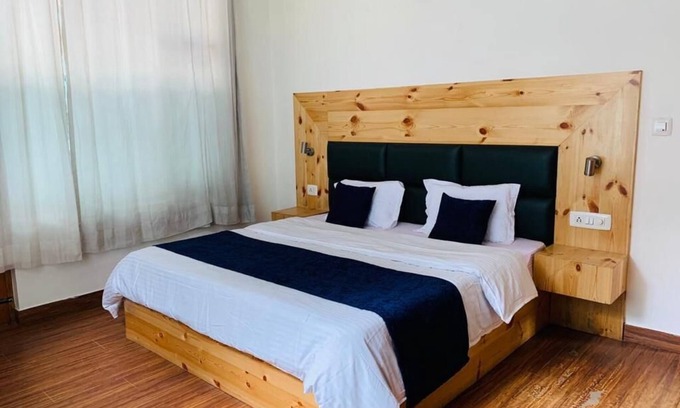 Simsa Village Cottage | Vintage Cottage Penthouse: Pet-Friendly Retreat with Fire
