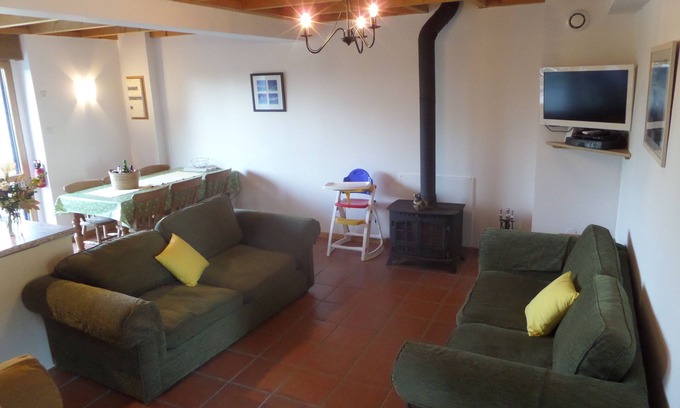 Melgven House | Cozy Cottages with Heated Pool, Near Beaches & Scenic Views