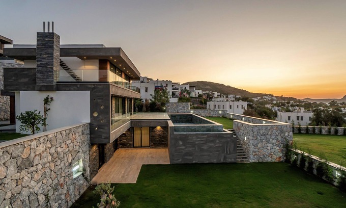 Yalikavak Villa | Discover 7 Deluxe: A Unique Fusion of Style and Tranquility