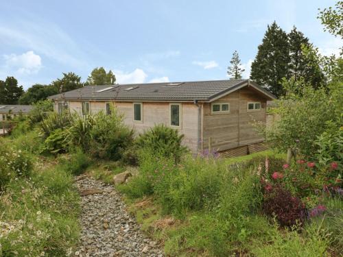 Dobwalls House | Explore 7 Faraway Fields: Pet-Friendly Bliss Awaits!