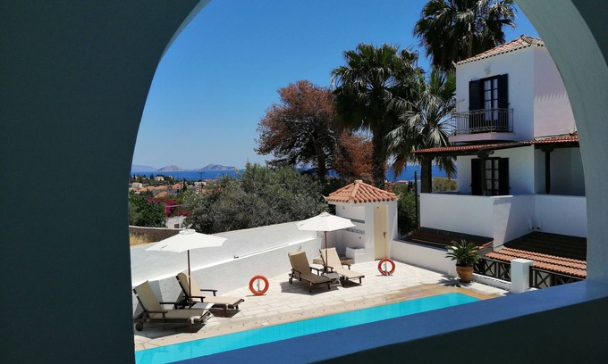 Spetses Bed & Breakfast | Experience 7 Islands: Ocean View & Poolside Retreat