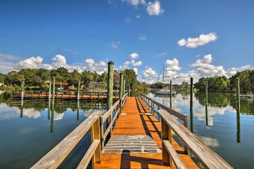 Crystal River House | Cozy Crystal River House with Dock & Pool, Gulf Access!