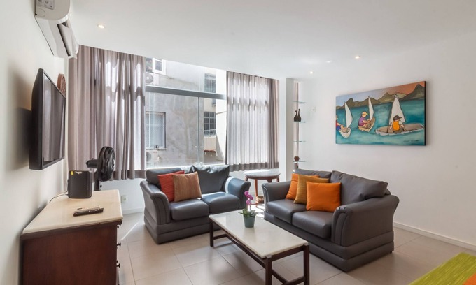 Ipanema Apartment | Ideal Ipanema Retreat | Oceanfront & Pet Friendly Getaway