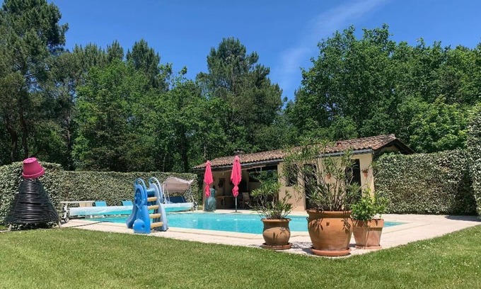 Carcans House | Family-Friendly Getaway near Lac de Maubuisson, 10/10 Rated
