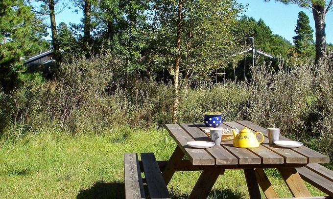 Aalbaek House | Family-Friendly Holiday Home in Ålbæk with Breakfast
