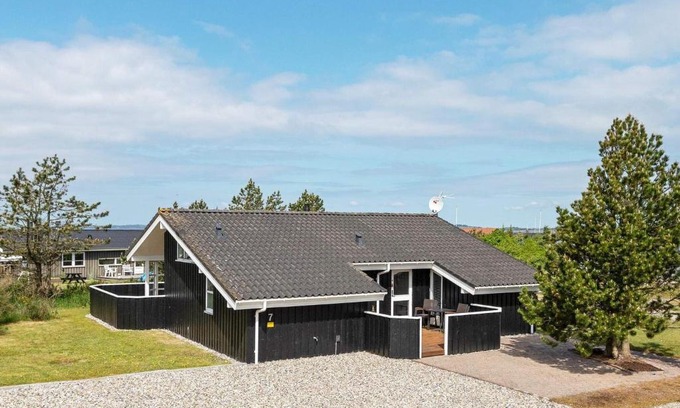 Trend House | Top-Rated Holiday Home Løgstør XXIV for Family Getaways