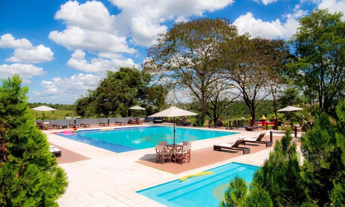 Salto del Guaira Hotel | Discover 7 Saltos Resort: Pet-Friendly Retreat with Pool