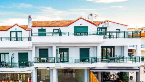 Kallithea Bed & Breakfast | Pet-Friendly B&B for 6 Guests with Perfect Review Score