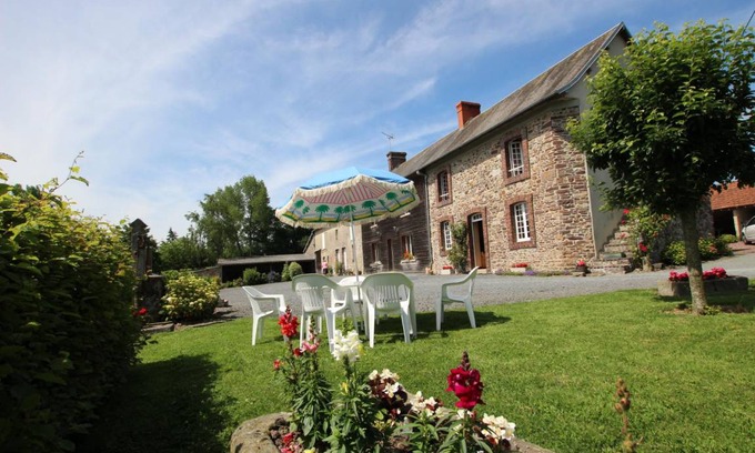 Cerisy-la-Salle House | 70 m² Gîte ∙ 3 bedrooms ∙ 5 guests