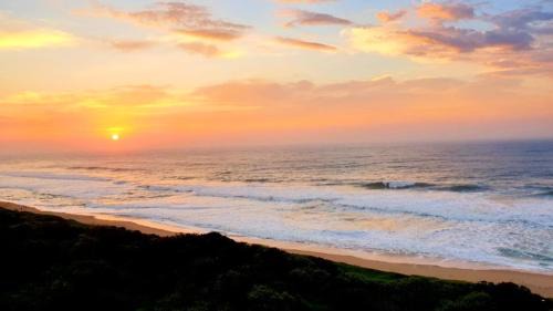 Sea Park Apartment | Oceanfront Oasis at 704 Suidkus Rivera: Family-Friendly Stay