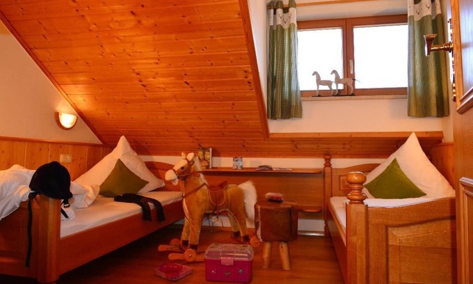 Barnzell Apartment | Spacious Farmhouse Retreat with Play Barn & Great Amenities