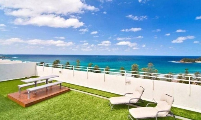 Manly Apartment | Relax at 713 at the Beach with Oceanfront Views & Pool