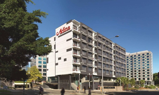 Mascot Apartment | Spacious 2-Bedroom Apartment with Kitchen Amenities