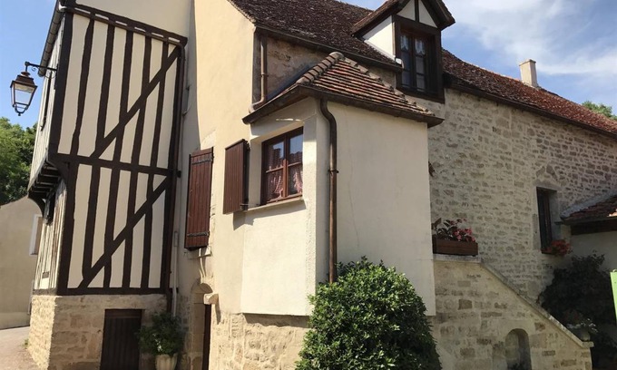Alise-Sainte-Reine Cottage | 75 m² Cabin ∙ 2 bedrooms ∙ 4 guests