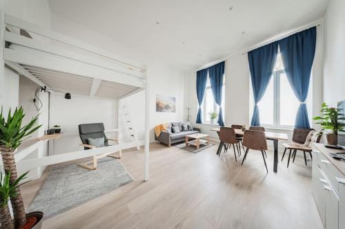 Wahring Apartment | Spacious 75 m² Family Haven near Nussdorferstrasse U6