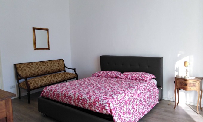 Old Town Apartment | Inviting 75 sqm Apartment Near Bari's Top Attractions