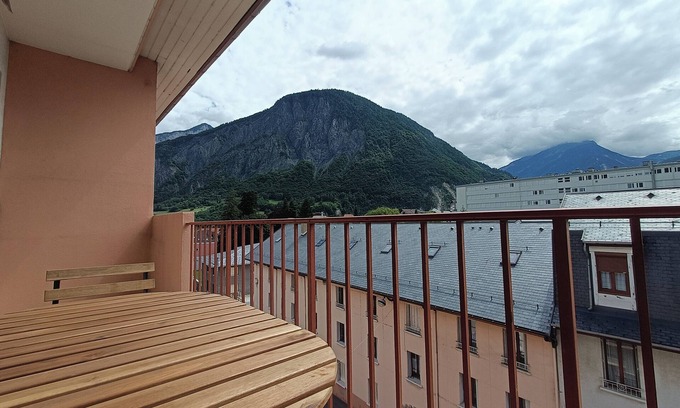 Saint-Jean-de-Maurienne Condo | 75m² apartment in Saint-Jean-de-Maurienne