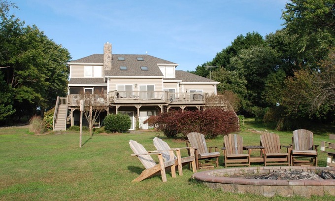 Livingston House | Pet-Friendly Getaway: 7BR with Hot Tub & Beach Access