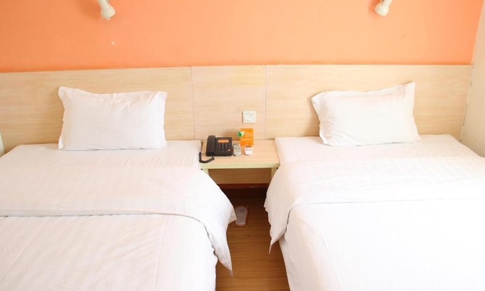 Xing'an Hotel | Convenient 7Days Inn Guilin Xing'an Lemandi for Families