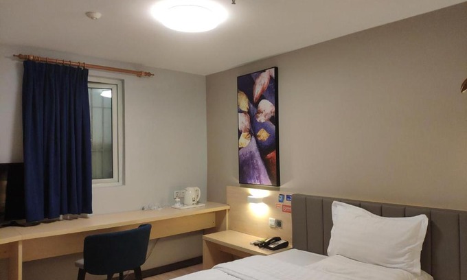 Luohu Hotel | Budget-Friendly Stay at 7Days Inn Shenzhen Shuibei Mall
