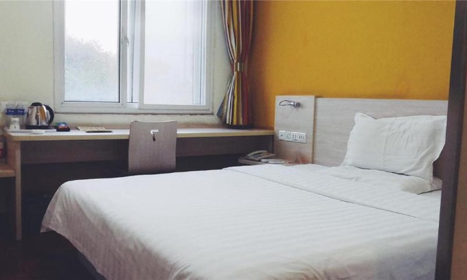 Lubei District Hotel | Budget-Friendly Stay at 7Days Inn Tangshan Silicon Valley