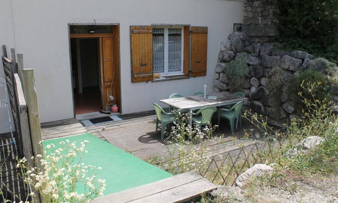 Apremont House | Historic Retreat Near Chambéry with Family-Friendly Amenities