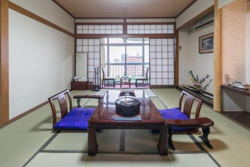 Ryuga Onsen Hotel | Family-Friendly Getaway at Vacation STAY 29661v