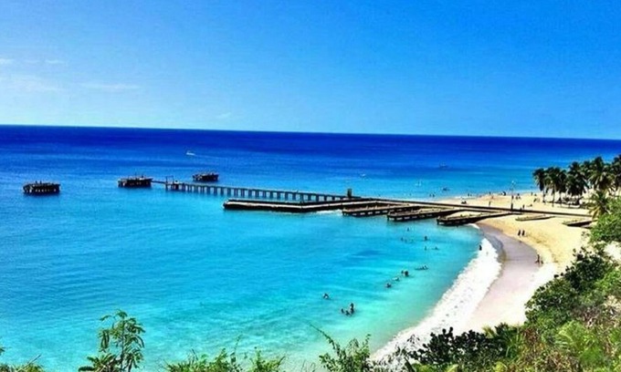 Puerto Rico Apartment | Beachfront 3BR Apartment with Pool & Spa at Jobos